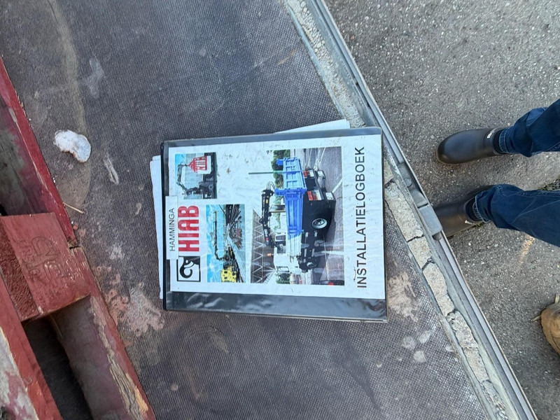 Hiab 112 RADIO REMOTE - Loader crane for Truck: picture 4 Hiab 112 RADIO REMOTE - Loader crane for Truck: picture 4