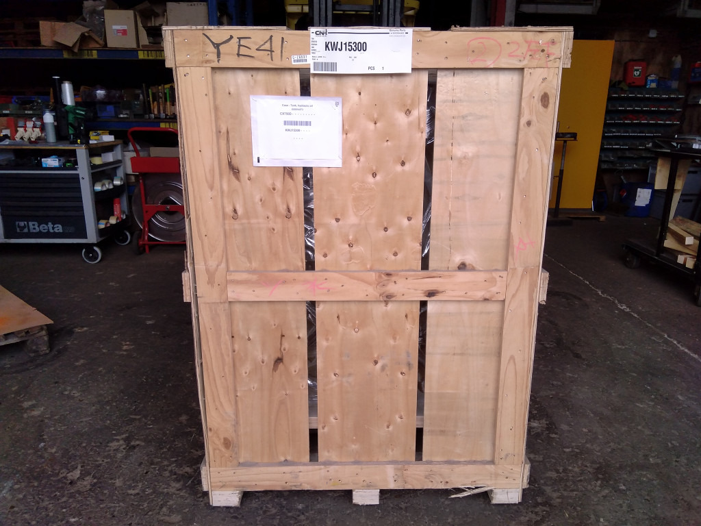 Case KWJ15300 - Hydraulic tank for Construction machinery: picture 2 Case KWJ15300 - Hydraulic tank for Construction machinery: picture 2