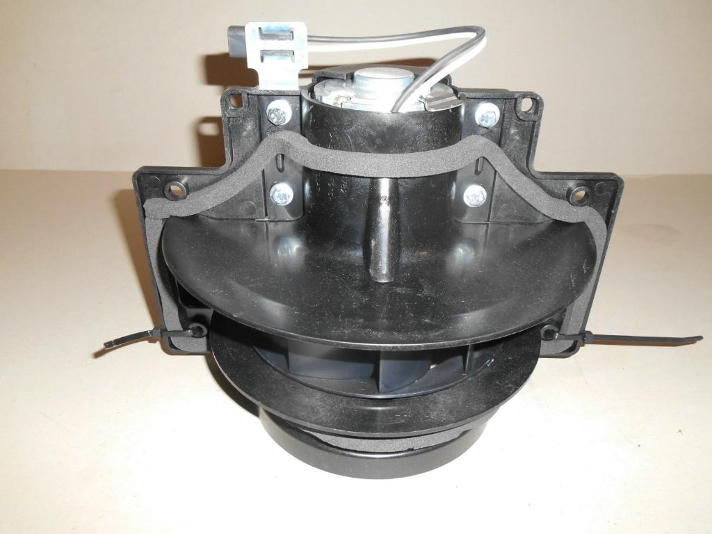 Caterpillar 1854783 - Blower motor for Construction machinery: picture 2 Caterpillar 1854783 - Blower motor for Construction machinery: picture 2