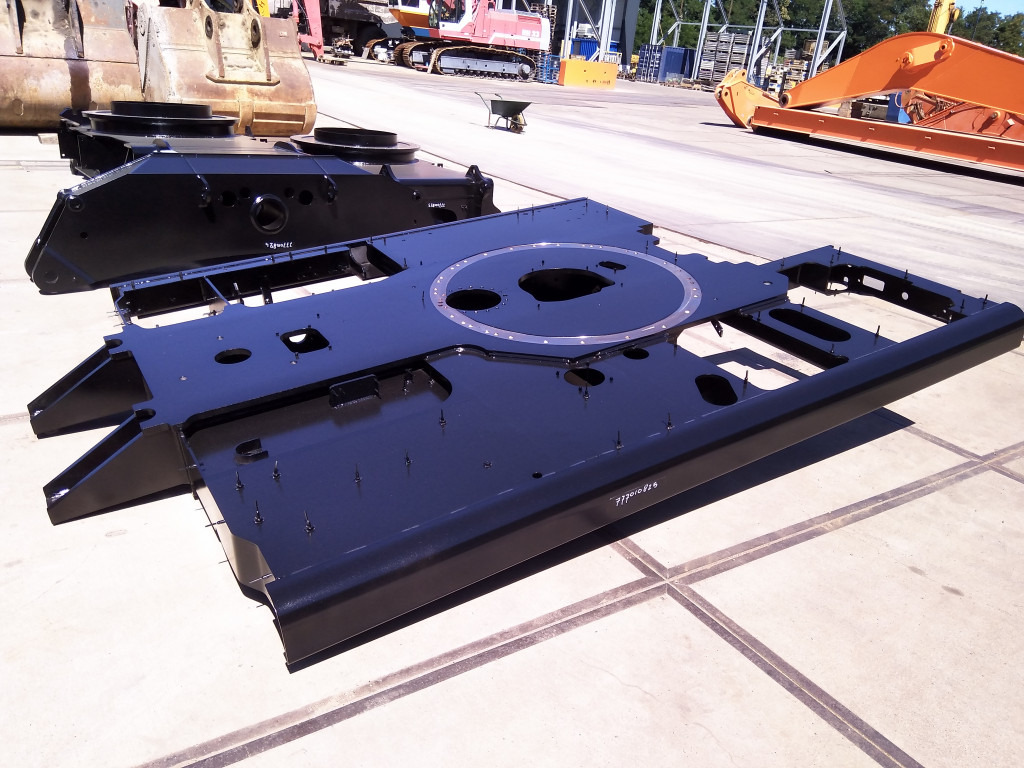 Caterpillar 318 - - Body and exterior for Construction machinery: picture 5 Caterpillar 318 - - Body and exterior for Construction machinery: picture 5