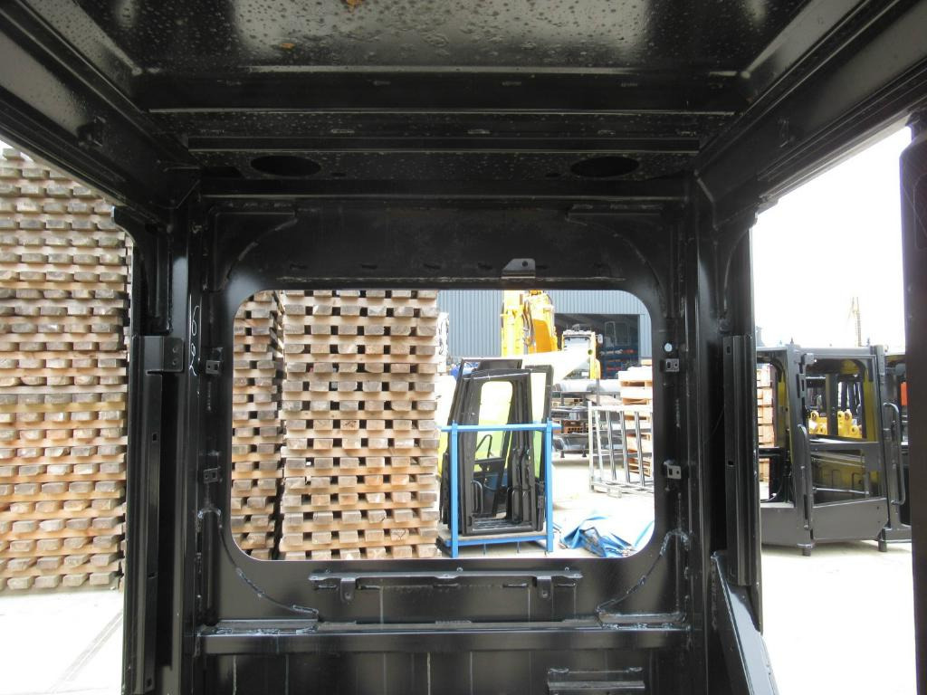 Caterpillar 3406662 - Cab for Construction machinery: picture 4 Caterpillar 3406662 - Cab for Construction machinery: picture 4