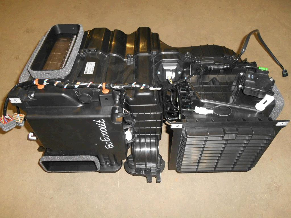 Caterpillar 3639493 - 3168972 - A/C part for Construction machinery: picture 1 Caterpillar 3639493 - 3168972 - A/C part for Construction machinery: picture 1