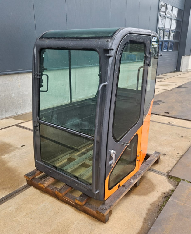 Doosan 220101-00070 - K1041550 - Cab for Construction machinery: picture 2 Doosan 220101-00070 - K1041550 - Cab for Construction machinery: picture 2