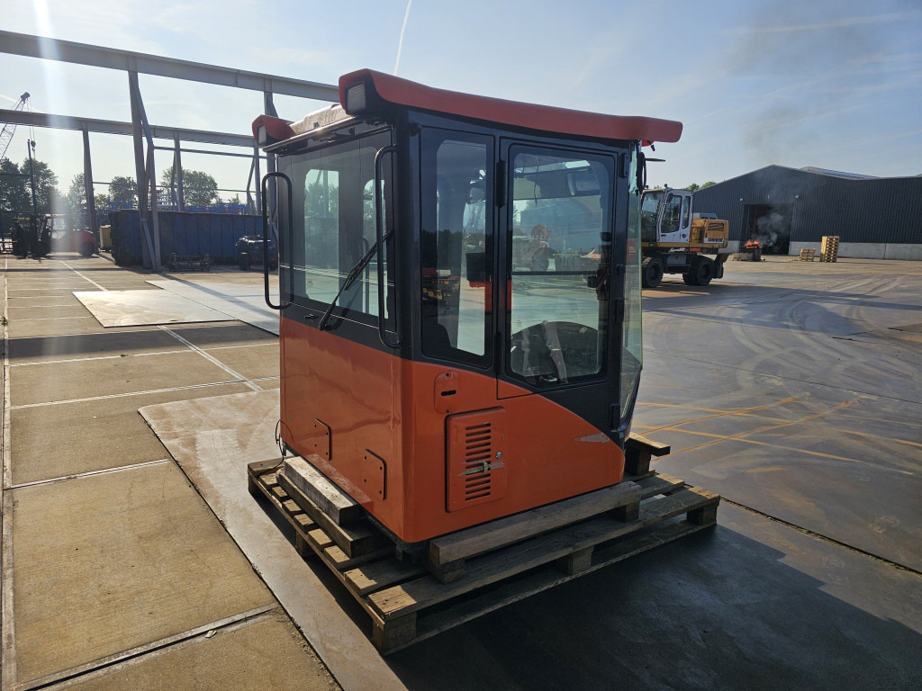 Doosan 220101-00229T - 220101-00229W - Cab for Construction machinery: picture 4 Doosan 220101-00229T - 220101-00229W - Cab for Construction machinery: picture 4