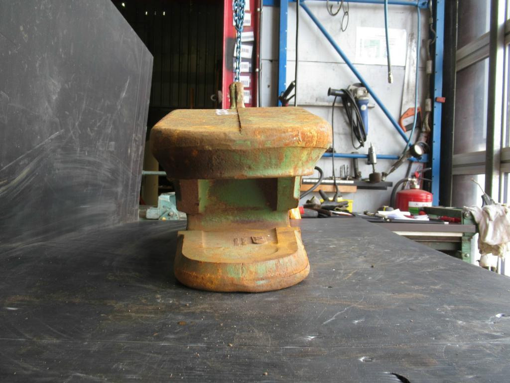 Esco 3869B-V81 - - Quick coupler for Construction machinery: picture 2 Esco 3869B-V81 - - Quick coupler for Construction machinery: picture 2