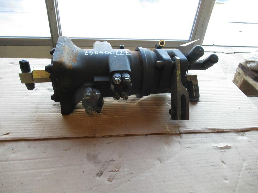 Komatsu PC210LC-8 - - Hydraulics for Construction machinery: picture 5 Komatsu PC210LC-8 - - Hydraulics for Construction machinery: picture 5