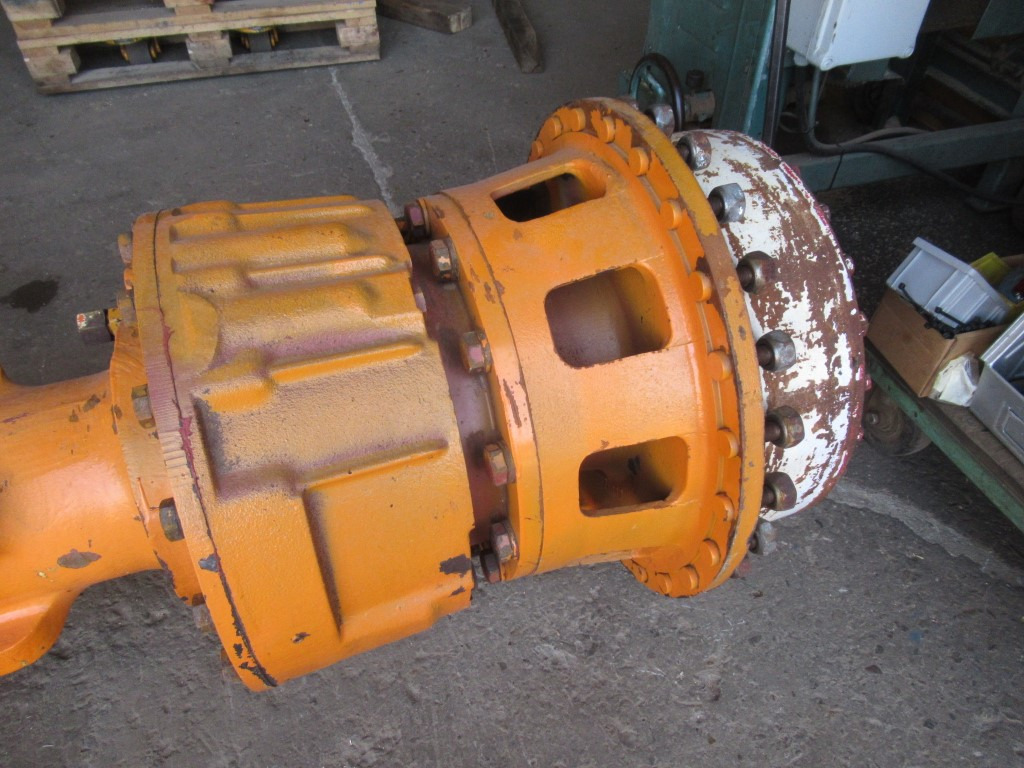 Sisu A313200W1453 - - Front axle for Construction machinery: picture 3 Sisu A313200W1453 - - Front axle for Construction machinery: picture 3