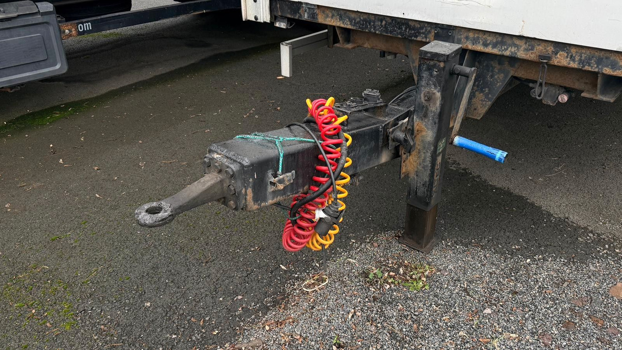 BG BGH 11 - Curtainsider trailer: picture 3 BG BGH 11 - Curtainsider trailer: picture 3