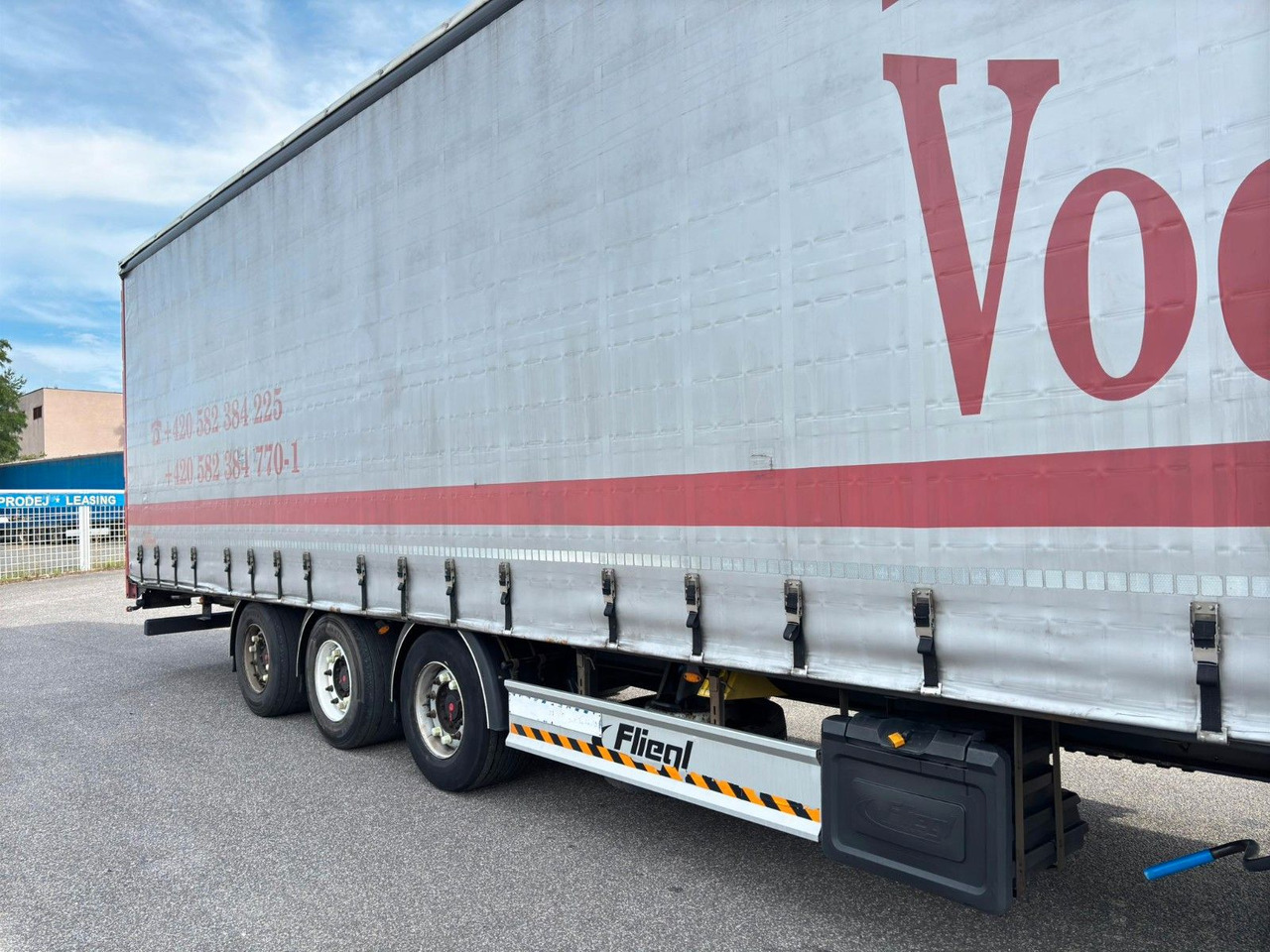 Fliegl SDS 380 01 - Curtainsider semi-trailer: picture 4 Fliegl SDS 380 01 - Curtainsider semi-trailer: picture 4