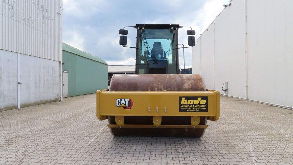 Compactor Caterpillar CS 74 B: picture 7