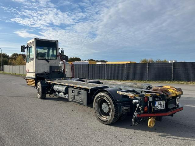 KAMAG Wiesel Terberg Umsetzer Rangierer - Container transporter/ Swap body truck: picture 4 KAMAG Wiesel Terberg Umsetzer Rangierer - Container transporter/ Swap body truck: picture 4