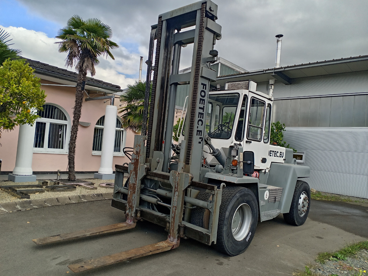 SVETRUCK Schwerlastgabelstapler 1060-30 - Diesel forklift: picture 1 SVETRUCK Schwerlastgabelstapler 1060-30 - Diesel forklift: picture 1