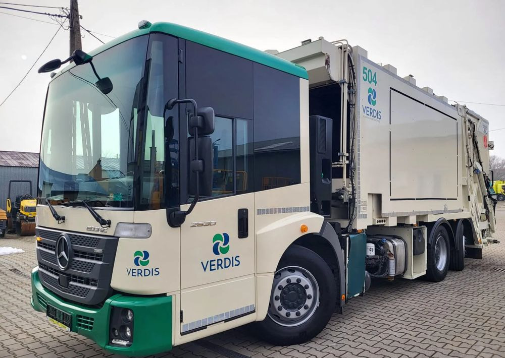 Mercedes-Benz Econic 2630 dwukomorowa - Garbage truck: picture 1 Mercedes-Benz Econic 2630 dwukomorowa - Garbage truck: picture 1