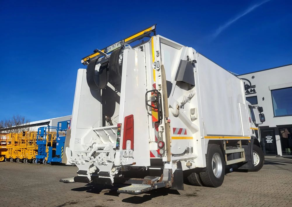 Renault Gama D16 SEMAT - Garbage truck: picture 5 Renault Gama D16 SEMAT - Garbage truck: picture 5
