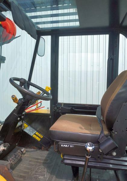 Jcb 940-4 - Rough terrain forklift: picture 3 Jcb 940-4 - Rough terrain forklift: picture 3