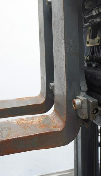 Electric forklift Linde E 18 L EVO 386-02: picture 6