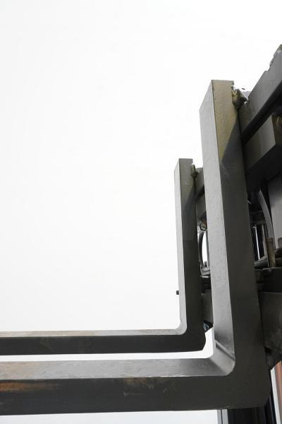 Linde H 16 T EVO 391-00 - LPG forklift: picture 5 Linde H 16 T EVO 391-00 - LPG forklift: picture 5