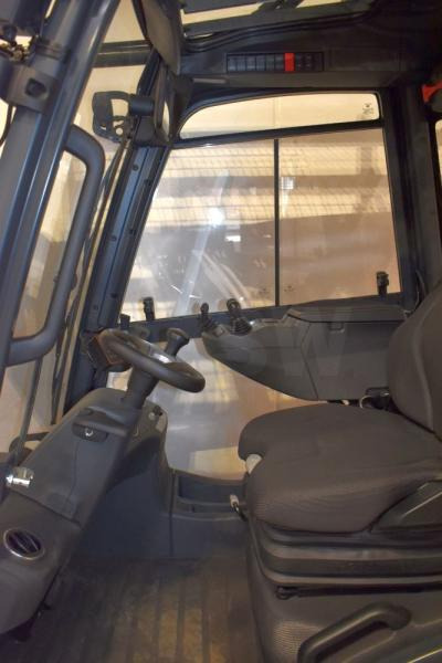 Linde H 30 D 1202 - Diesel forklift: picture 3 Linde H 30 D 1202 - Diesel forklift: picture 3
