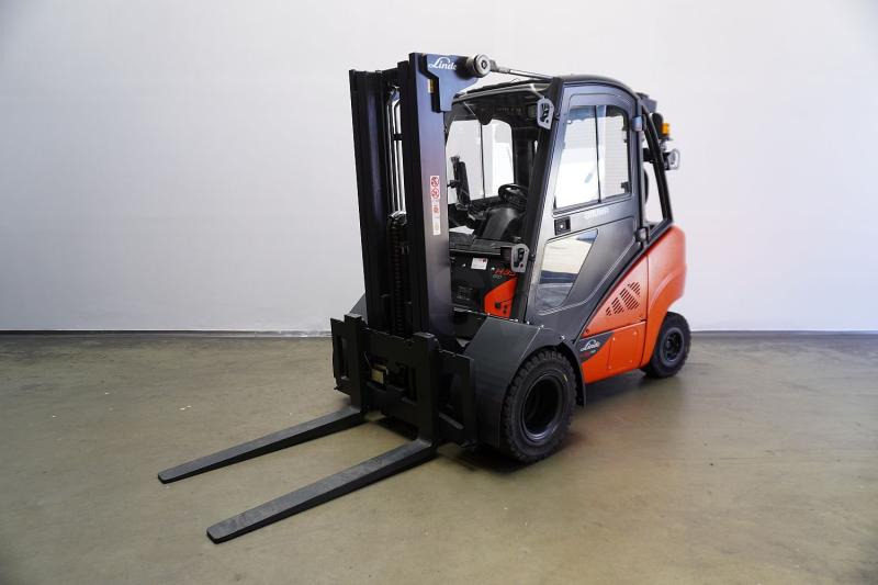 Linde H 35 D (3A) EVO 393-02 - Diesel forklift: picture 1 Linde H 35 D (3A) EVO 393-02 - Diesel forklift: picture 1