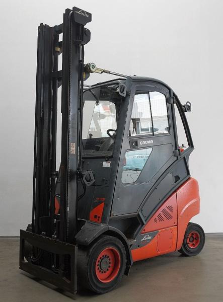 Linde H 35 T EVO 393-02 - LPG forklift: picture 1 Linde H 35 T EVO 393-02 - LPG forklift: picture 1