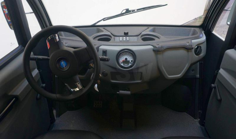 Tow tractor POLARIS GEM e4: picture 9
