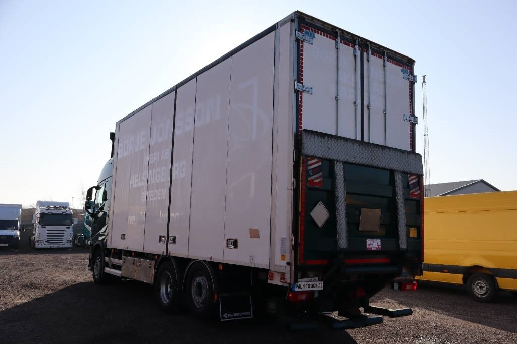 Volvo FH 6*2 serie 2196 - Refrigerator truck: picture 3 Volvo FH 6*2 serie 2196 - Refrigerator truck: picture 3