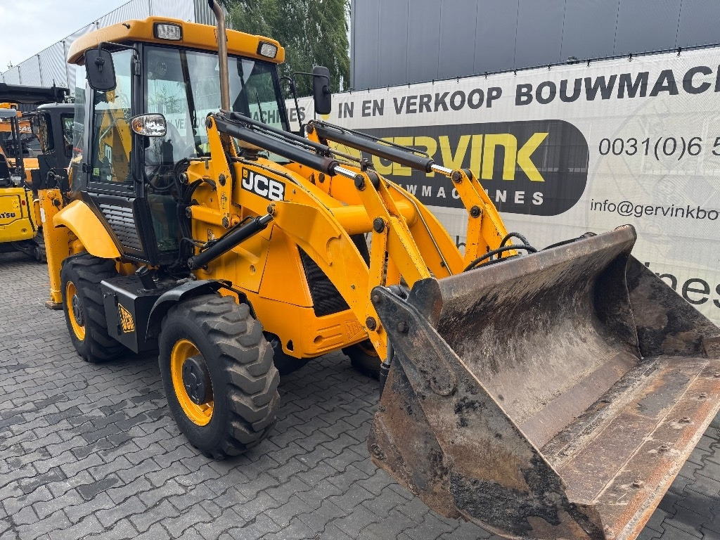 JCB 2 CX - Backhoe loader: picture 3 JCB 2 CX - Backhoe loader: picture 3