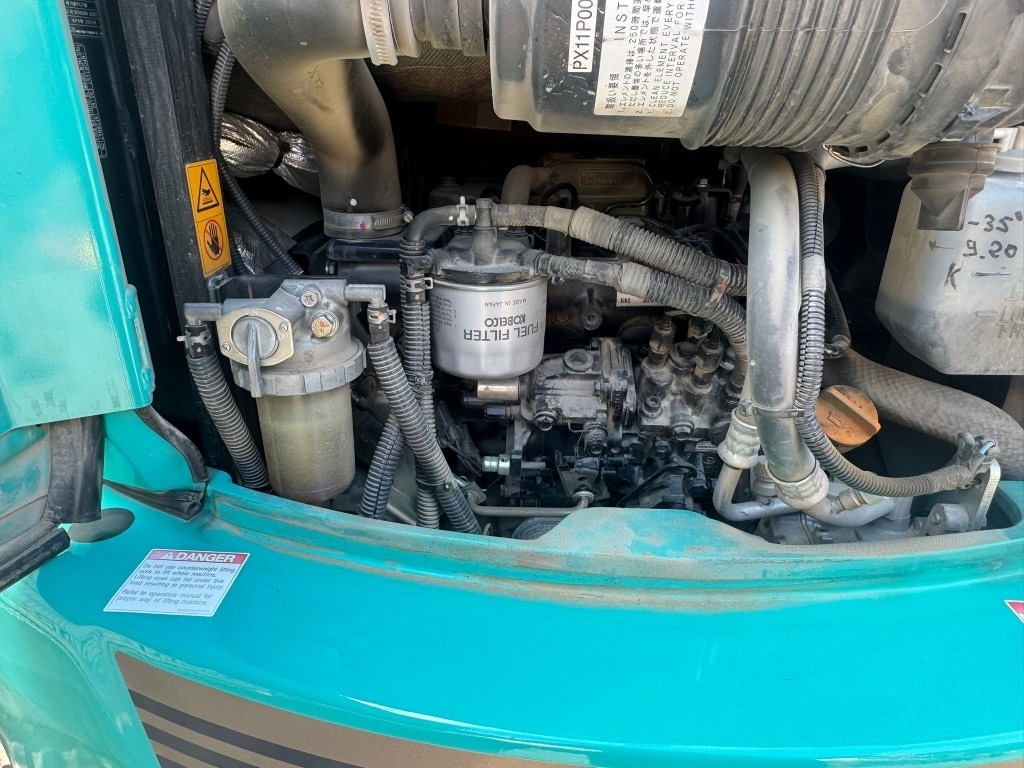 Mini excavator Kobelco SK 35 SR: picture 8