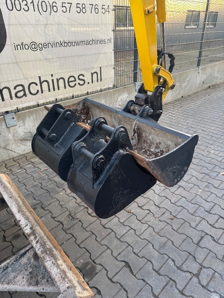 Komatsu PC 26 MR-3 - Mini excavator: picture 3 Komatsu PC 26 MR-3 - Mini excavator: picture 3