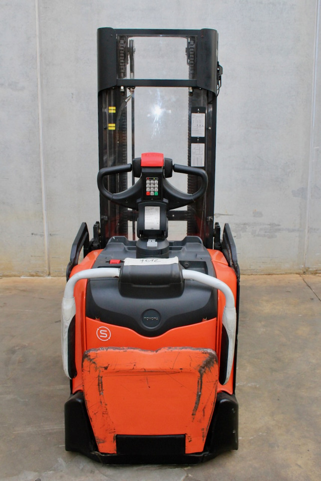 BT SPE 120 L - Stacker: picture 5 BT SPE 120 L - Stacker: picture 5