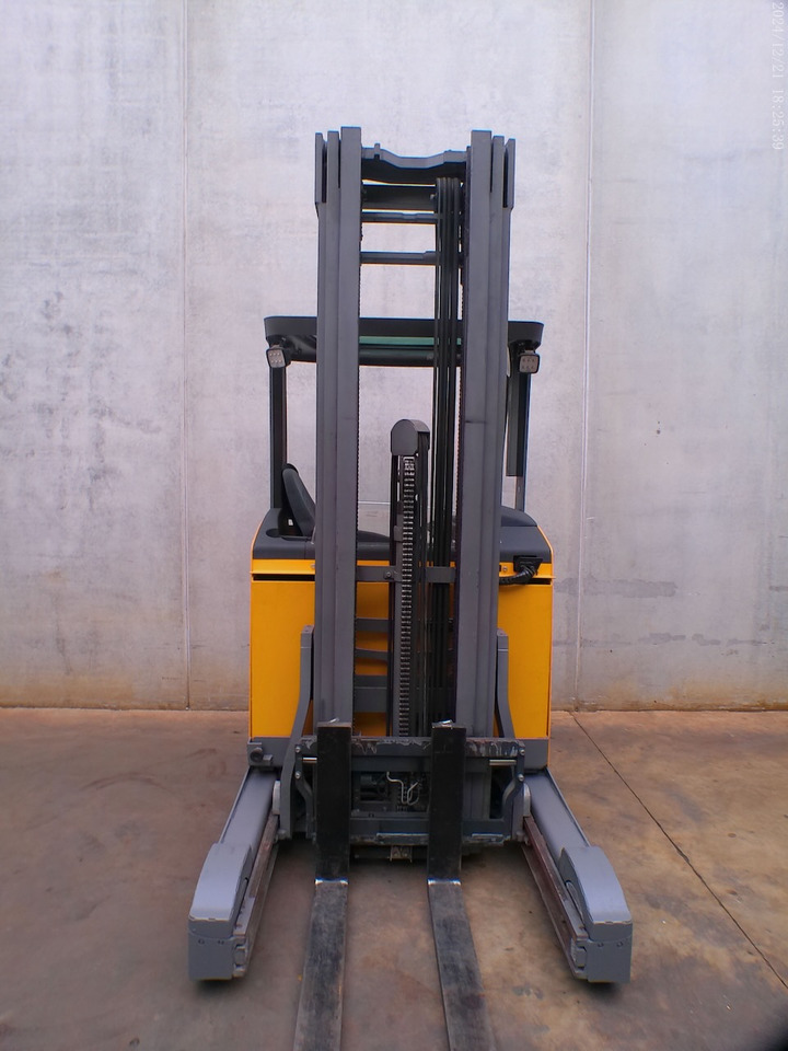 Jungheinrich ETV 214 650 DZ - Reach truck: picture 5 Jungheinrich ETV 214 650 DZ - Reach truck: picture 5