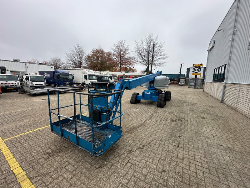 Telescopic boom Genie S 45 Trax: picture 10