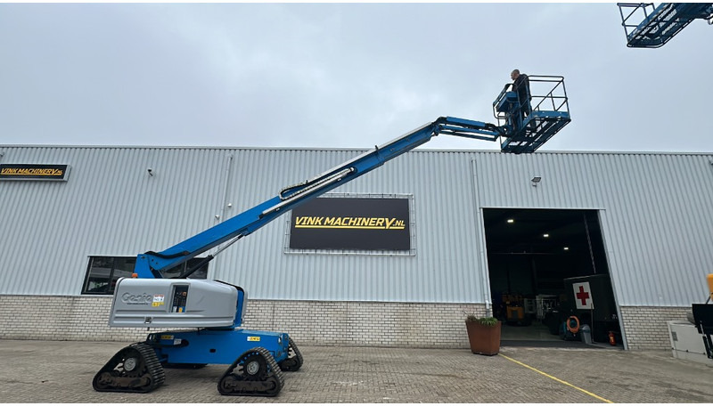 Telescopic boom Genie S 45 Trax: picture 13