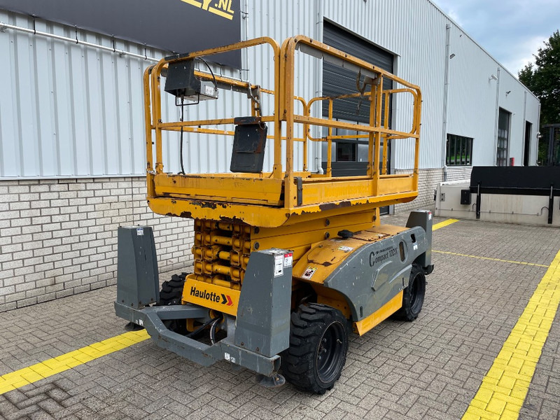 Haulotte Compact 12 DX - Scissor lift: picture 2 Haulotte Compact 12 DX - Scissor lift: picture 2
