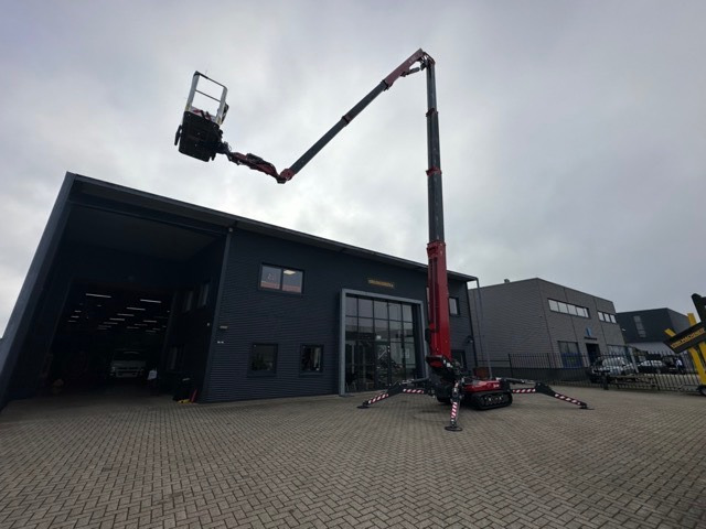 Hinowa Lightlift 33.17 SOLD - Articulated boom: picture 4 Hinowa Lightlift 33.17 SOLD - Articulated boom: picture 4