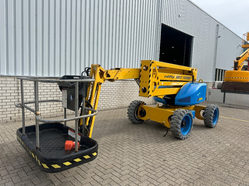 Niftylift HR 17 Hybride 4x4 - Articulated boom: picture 5 Niftylift HR 17 Hybride 4x4 - Articulated boom: picture 5