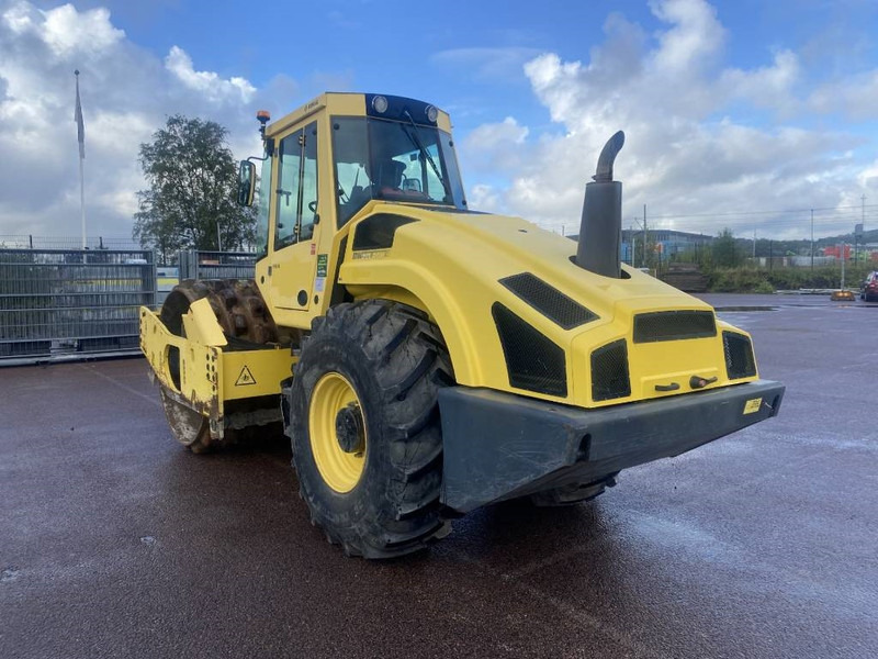 Roller Bomag BW 213 P D H-4: picture 7 Roller Bomag BW 213 P D H-4: picture 7