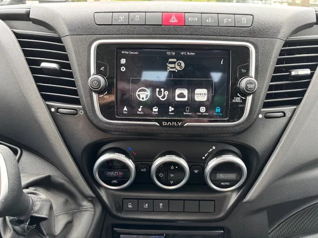 Tractor unit Iveco 35C14G Daily BE trekker 3.0 CNG gas: picture 17 Tractor unit Iveco 35C14G Daily BE trekker 3.0 CNG gas: picture 17