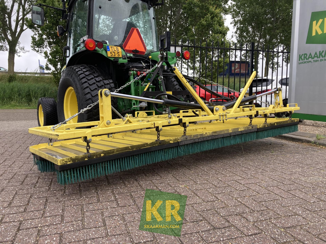 Bristly Power 3.2 bostelmachine Rolugro - Broom: picture 2 Bristly Power 3.2 bostelmachine Rolugro - Broom: picture 2