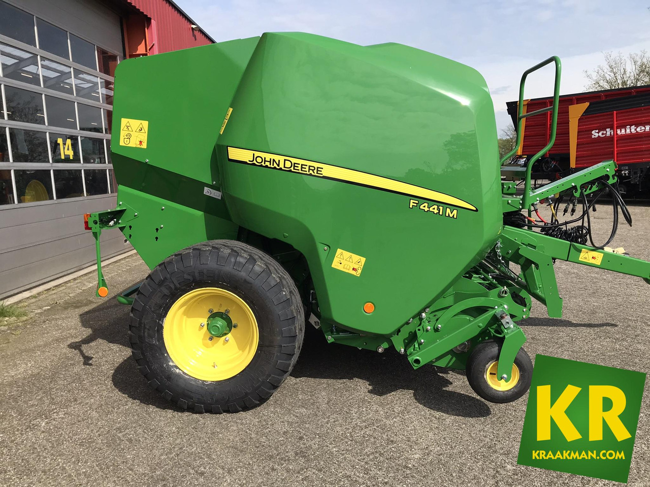 F441M John Deere - Round baler: picture 3 F441M John Deere - Round baler: picture 3
