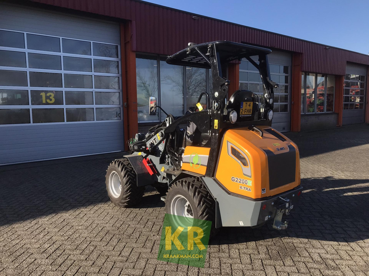 Giant G2200E - Compact loader: picture 4 Giant G2200E - Compact loader: picture 4
