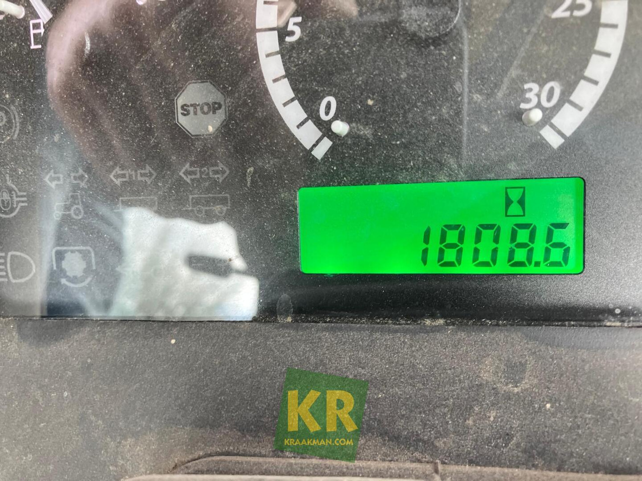 John Deere 5085M - Farm tractor: picture 4 John Deere 5085M - Farm tractor: picture 4