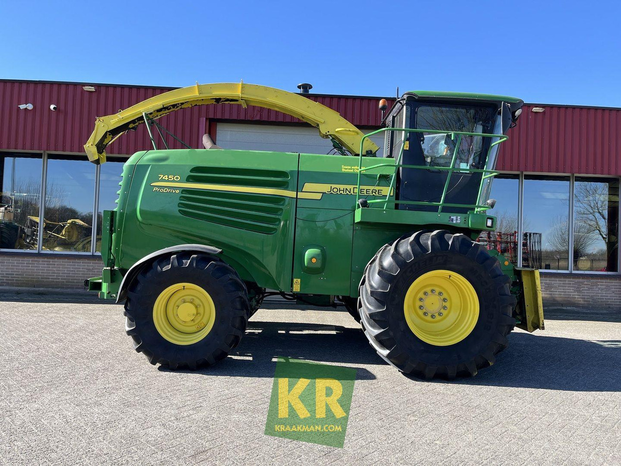 John Deere 7450  - Forage harvester: picture 1 John Deere 7450  - Forage harvester: picture 1