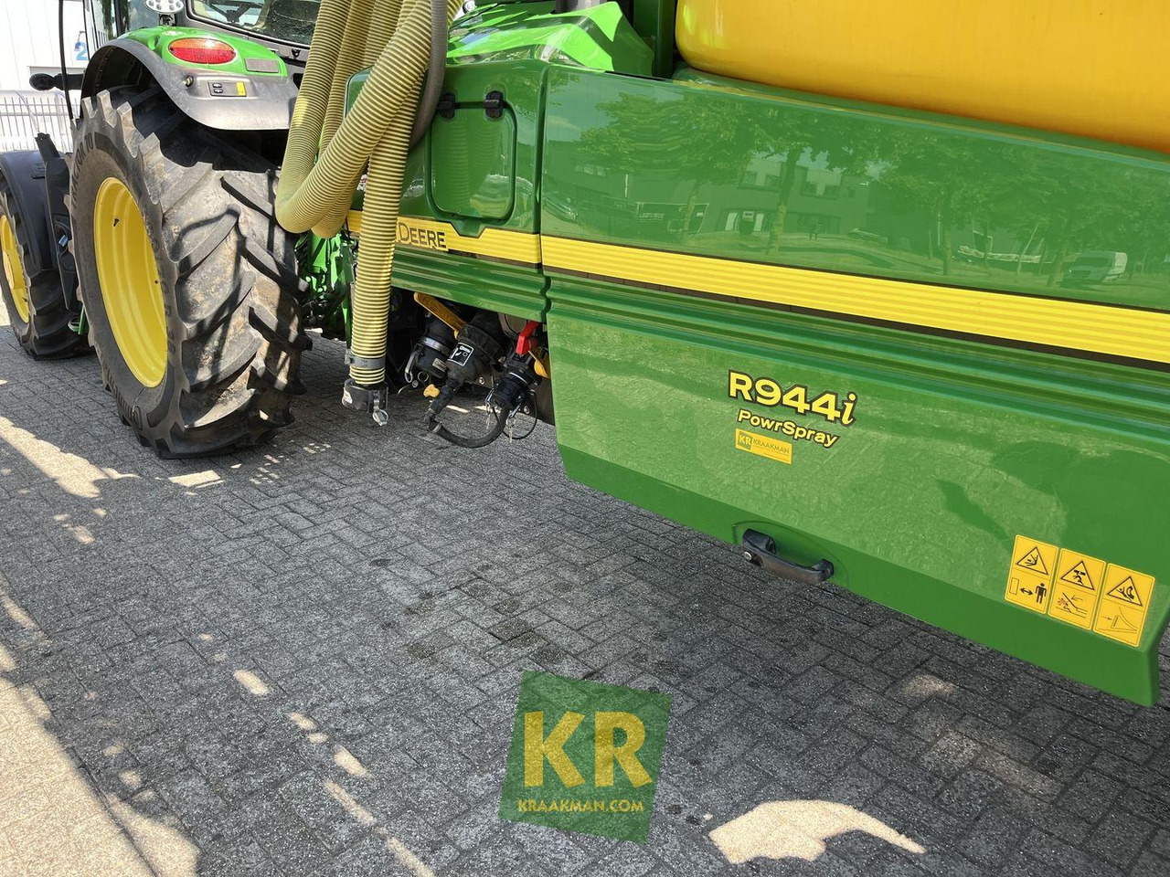 Sprayer John Deere R944I: picture 6 Sprayer John Deere R944I: picture 6