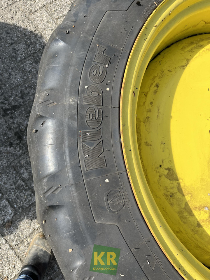 Kleber 270/95R32 Cropker  - Wheel and tire package for Agricultural machinery: picture 5 Kleber 270/95R32 Cropker  - Wheel and tire package for Agricultural machinery: picture 5