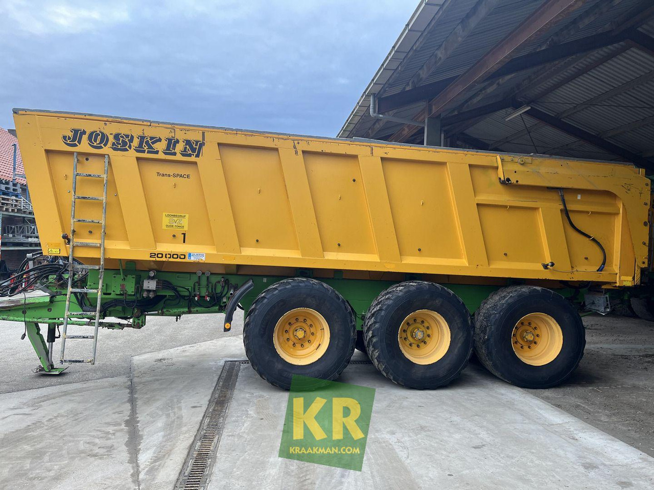 Trans-Space 2000 Joskin - Farm tipping trailer/ Dumper: picture 1 Trans-Space 2000 Joskin - Farm tipping trailer/ Dumper: picture 1