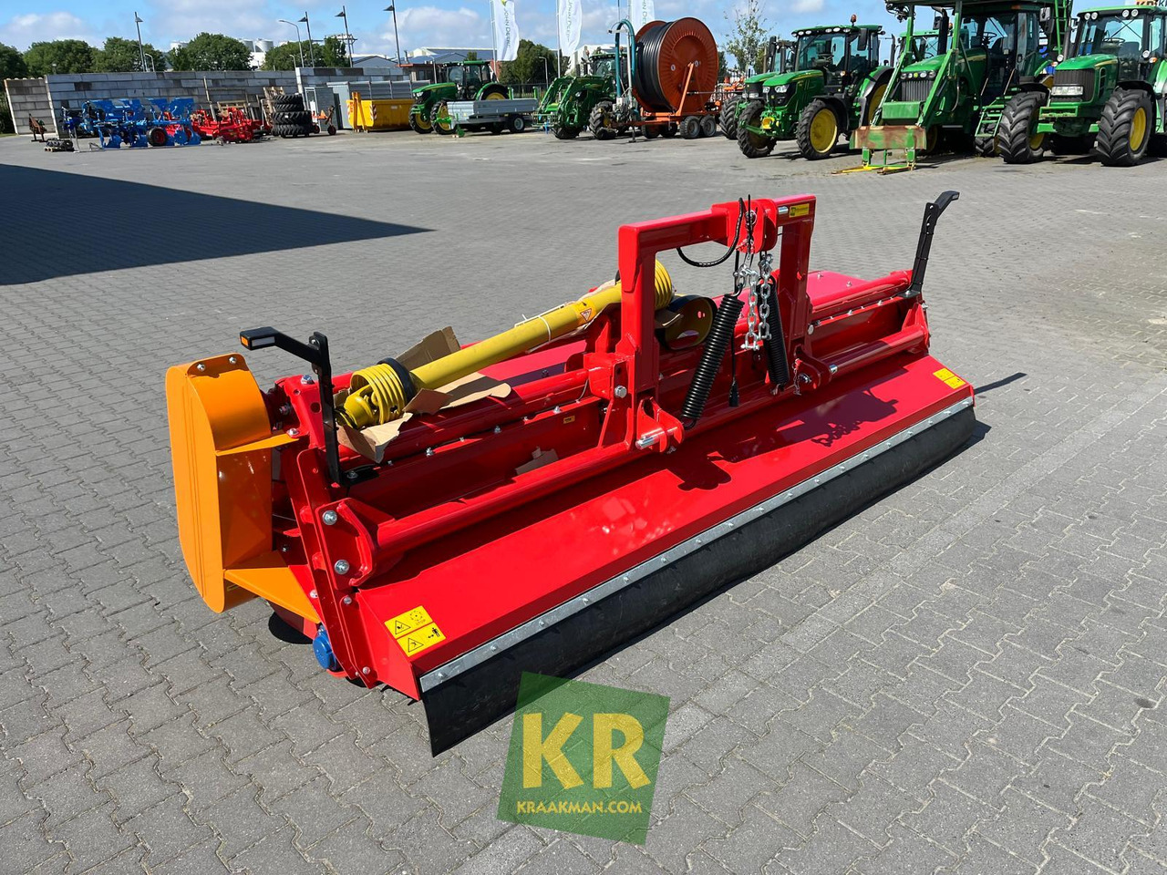 UM Ducker - Mower: picture 4 UM Ducker - Mower: picture 4