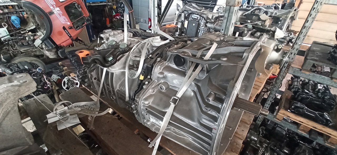 MERCEDES-BENZ G330-12 ACTROS - Gearbox and parts for Truck: picture 1 MERCEDES-BENZ G330-12 ACTROS - Gearbox and parts for Truck: picture 1