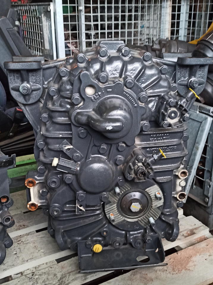 MERCEDES-BENZ VG1700 VG 1700 ATEGO ACTROS AXOR 4x4 6x6 - Transmission for Truck: picture 2 MERCEDES-BENZ VG1700 VG 1700 ATEGO ACTROS AXOR 4x4 6x6 - Transmission for Truck: picture 2