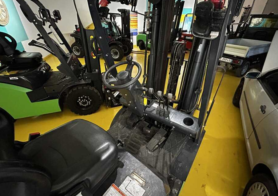 Artison PFG18.45 - LPG forklift: picture 5 Artison PFG18.45 - LPG forklift: picture 5